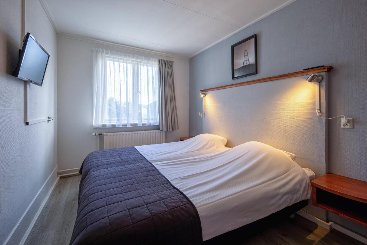 B&B Hotel Rebecca De Waal Eksteriør billede