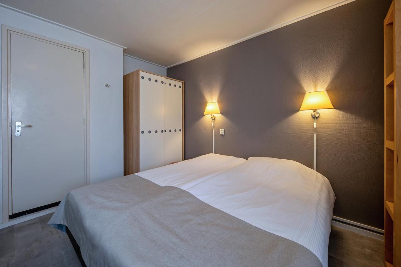 B&B Hotel Rebecca De Waal Eksteriør billede