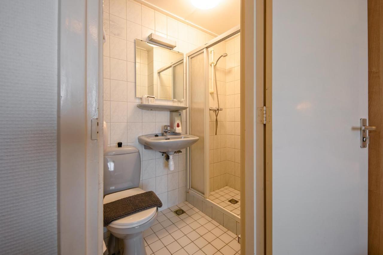 B&B Hotel Rebecca De Waal Eksteriør billede