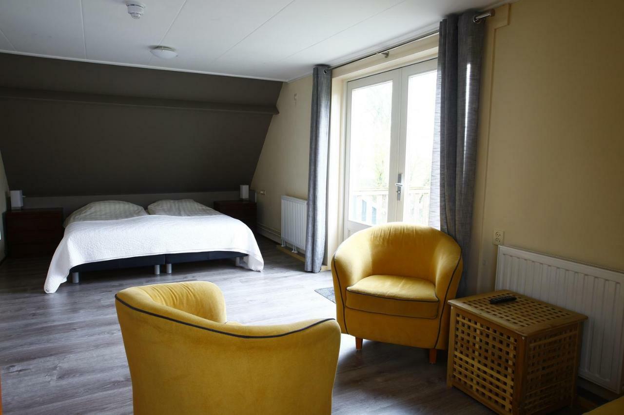 B&B Hotel Rebecca De Waal Eksteriør billede