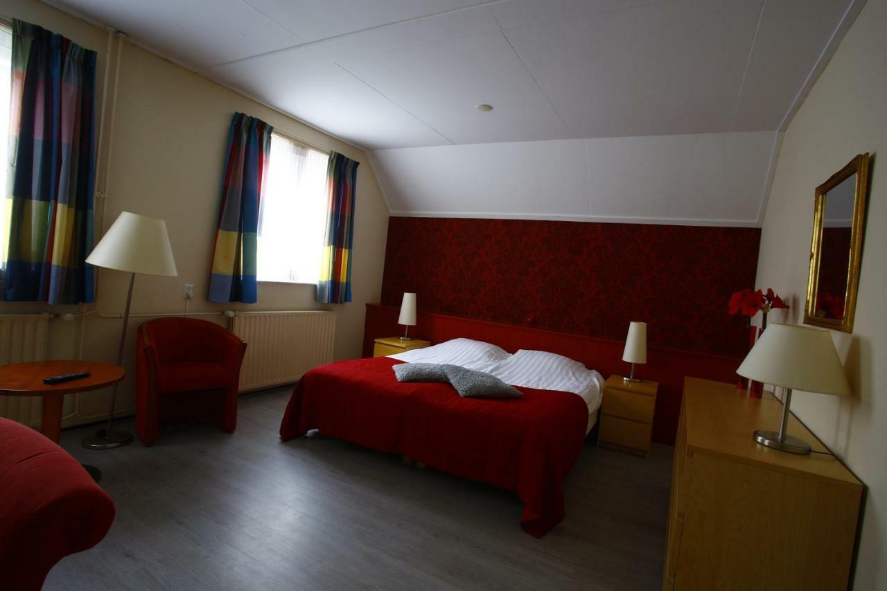 B&B Hotel Rebecca De Waal Eksteriør billede